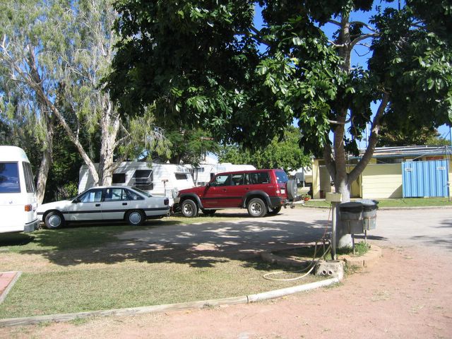 Mexican Tourist Park - Charters Towers: Powered sites for caravans