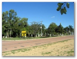 Charters Towers Tourist Park - Charters Towers: View of the park from Morning tea Leyshon Road