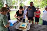 Childers Tourist Park & Camp - Childers: The lovely cake Soraya and Ian gave to our caravan club.