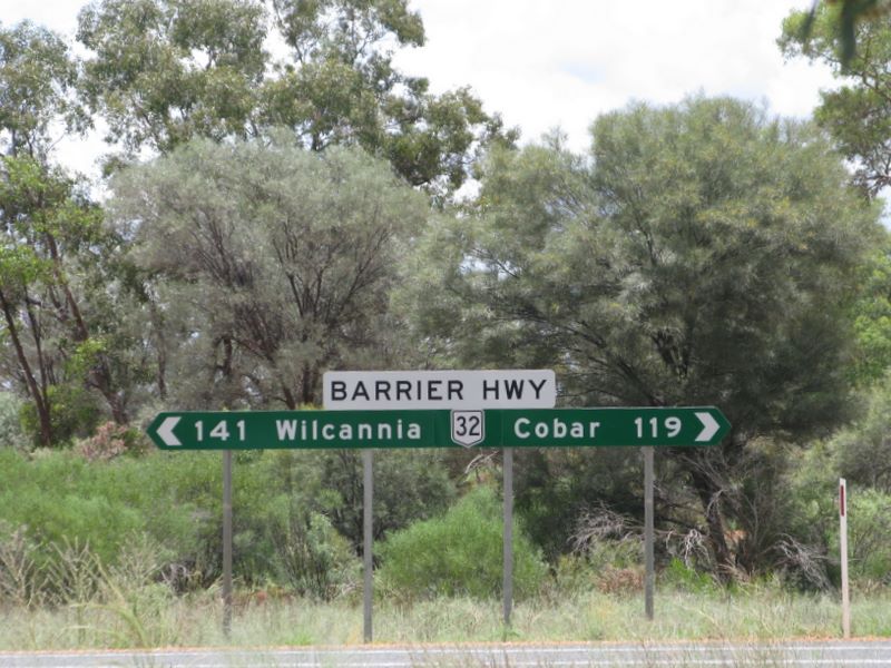 Barrier Highway Bulla Park Rest Area - Cobar: The Bulla Park Rest Area is 141km from Wildland and 19km from Cobar.