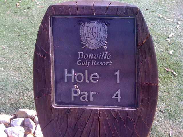 Bonville International Golf Resort - Bonville: Bonville International Golf Resort Hole 1 Par 4