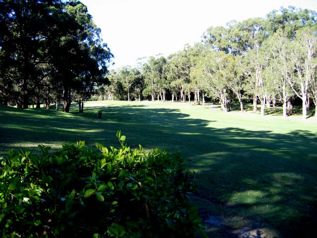 Coffs Harbour Golf Course 19th-27th Hole - Coffs Harbour: Looking towards the Green on Hole 23