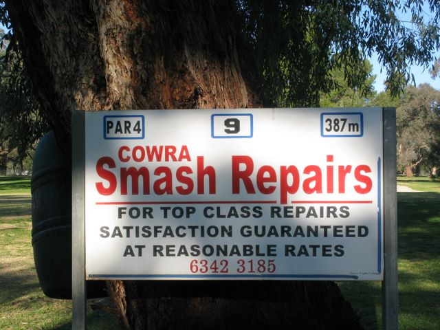Cowra Golf Club - Cowra: Hole 9 Par 4, 387 meters.  Sponsored by Cowra Smash Repairs.