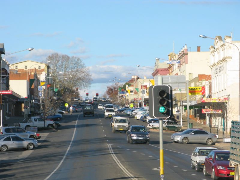 Cowra - Cowra: Main street of Cowra NSW
