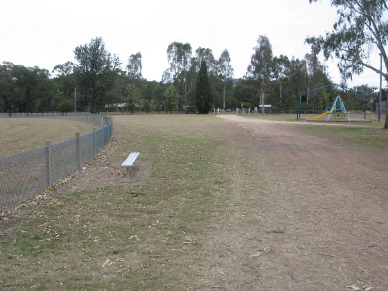 Bicentennial Park - Currabubula - Currabubula: Parking area with sports ground on the left