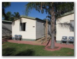 Coomealla Club Caravan Park Resort - Dareton: Cabin accommodation