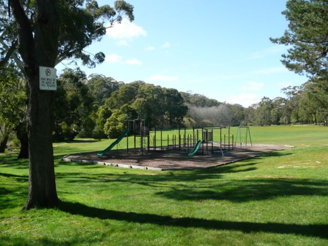 Jubilee Lake Holiday Park - Daylesford: Playground for children.