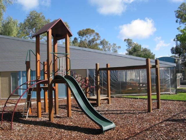 Big4 Deniliquin Holiday Park - Deniliquin: Playground for children.