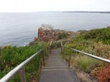 Mersey Bluff Caravan Park - Devonport: Nice walkway over looking the ocean