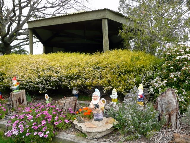 Dunkeld Caravan Park - Dunkeld: Camp kitchen and BBQ area guarded by friendly gnomes.