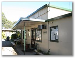 Lake King Waterfront Caravan Park - Eagle Point: Reception and office