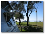Lake King Waterfront Caravan Park - Eagle Point: Powered sites for caravans with water views