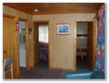 Yarraby Holiday Park - Echuca: Interior of cabin