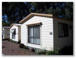 Yarraby Holiday & Tourist Park Resort 2006 - Echuca: Cottage accommodation ideal for families, couples and singles