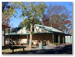 Yarraby Holiday & Tourist Park Resort 2006 - Echuca: Amenities block and laundry