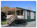 Yarraby Holiday & Tourist Park Resort 2006 - Echuca: Cottage accommodation ideal for families, couples and singles