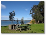 Discovery Holiday Park - Eden: Beachside BBQ and picnic area.