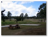 Eidsvold Caravan Park - Eidsvold: Powered sites for caravans with view of the golf course