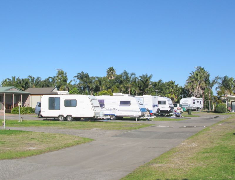 Wollongong Surf Leisure Resort - Fairy Meadow: Powered sites for caravans