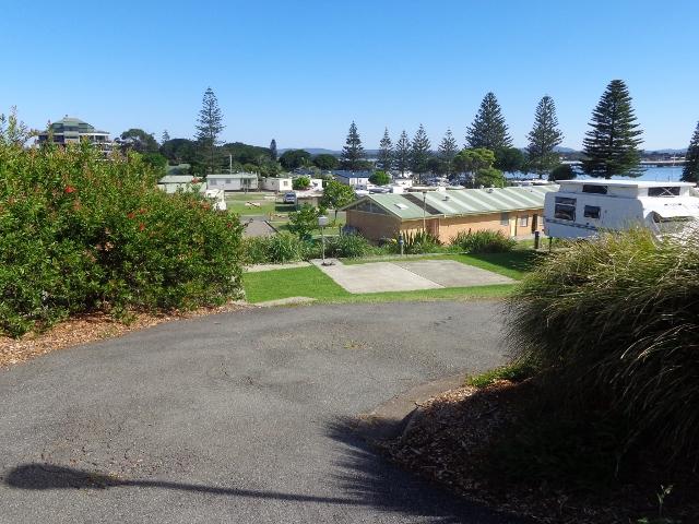 Forster Beach Holiday Park - Forster: Sites with views but the walk up the hill from the amenities might not be too good for some