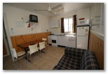 Forster Beach Holiday Park - Forster: Dining room and kitchen.