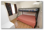 Forster Beach Holiday Park - Forster: Bedroom with upper bunk.