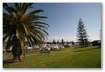 Forster Beach Holiday Park - Forster: Overview of the Caravan Park which is within easy walking distance of Forster township.