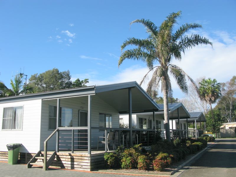Smugglers Cove Holiday Village - Forster: Cottage accommodation, ideal for families, couples and singles