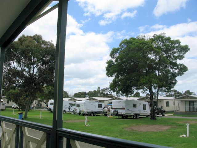 Geelong Riverview Tourist Park Powered Sites