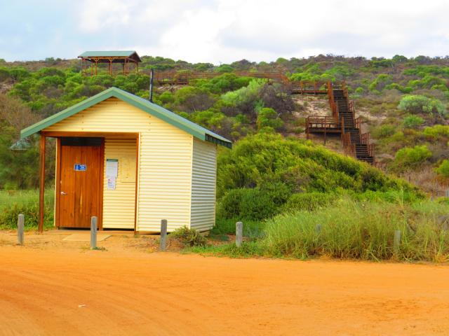 Coronation Beach - Geraldton: Toilets.