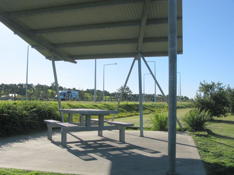 Nungarry Rest Area - Gerringong: Sheltered picnic area
