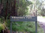 Boundry Creek Falls - Gibraltar Range National Park: Turn directions from the main road.