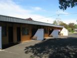 Rest a While Cabin & Van Park - Gilgandra: Motel style accommodation 
