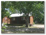 Craigieburn Tourist Park - Glen Innes: Cottage accommodation ideal for families, couples and singles