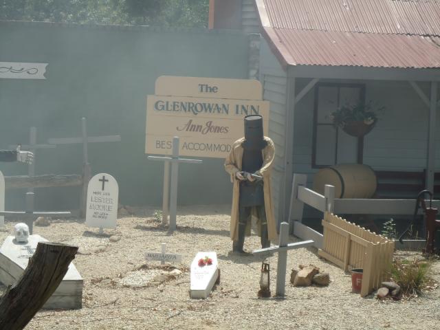 Glenrowan Tourist Park - Glenrowan: Part of the Kelly Thetre show at Glenrowan.