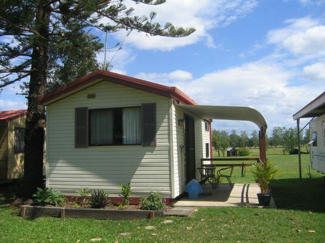 Grafton Sunset Caravan Park - Grafton: Cottage accommodation ideal for families, couples or singles