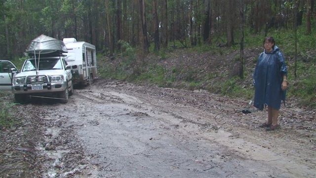 Grey Nomad 101 - Caravanning around Australia DVD by Sid and Sandie: Stuck in the mud