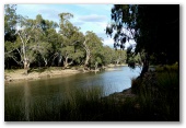 Birdcage Reserve - Griffith: The Birdcage Reserve is on the Murrumbidgee River