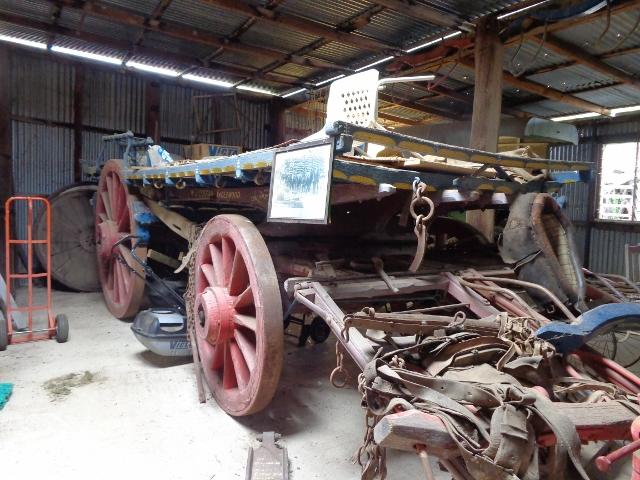 Gundagai River Caravan Park - Gundagai: Old carts in the museum
