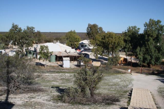 Hamelin Pool Caravan Park - Hamelin Pool: Shop and telegraph station from sandhill lookout for viewing sunsets