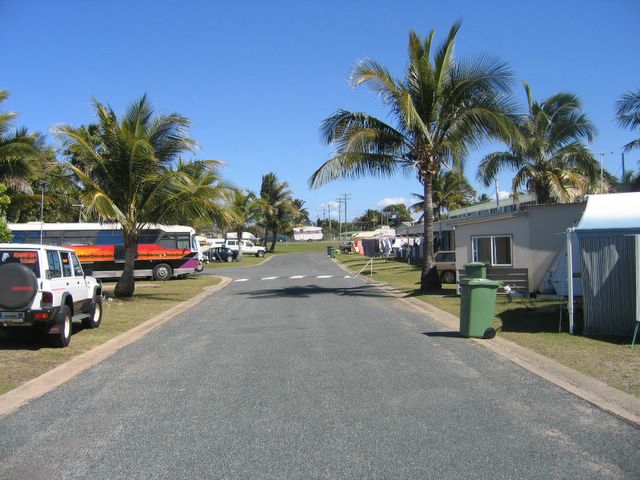 Hay Point Beachfront Caravan Park - Hay Point: Good paved roads throughout the park