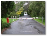 BIG4 Badger Creek Holiday Park - Healesville: Secure entrance and exit