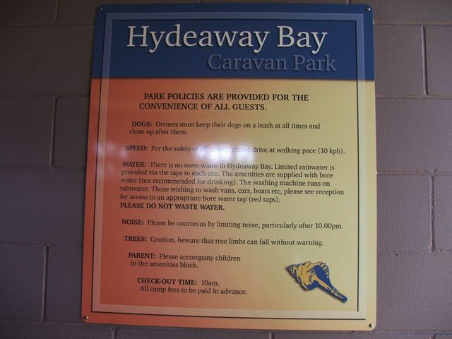 Hydeaway Bay Caravan Park - Hideaway Bay: Hydeaway Bay Caravan Park Park policies