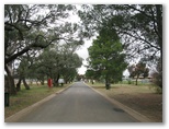 Hopetoun Caravan Park - Hopetoun: Good paved roads throughout the park