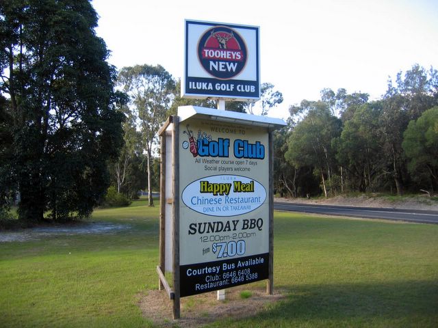 Iluka Golf Course - Iluka: Iluka Golf Course welcome sign.