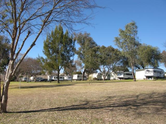 Sapphire City Caravan Park - Inverell: Permanents in the park have lovely sunny views.