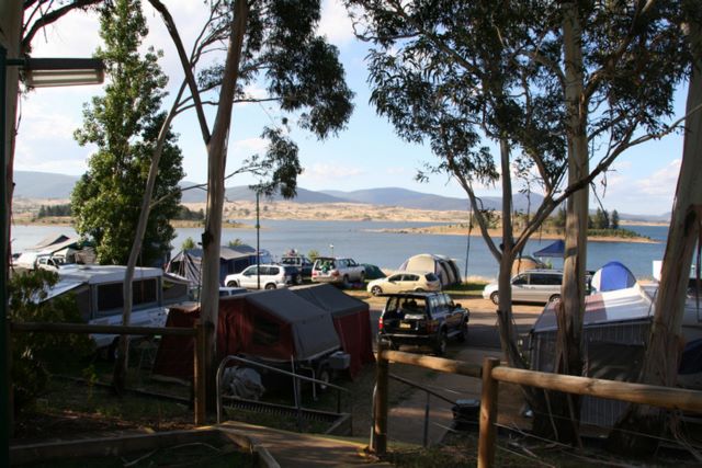 Jindabyne Holiday Park - Jindabyne: Beautiful view from some of the sites