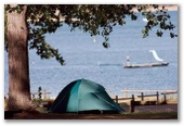 Discovery Holiday Parks - Jindabyne - Jindabyne: Camping beside the Lake