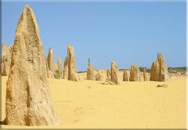 Jurien Bay Tourist Park - Jurien Bay: The Pinnacles are nearby in the Nambung National Park.