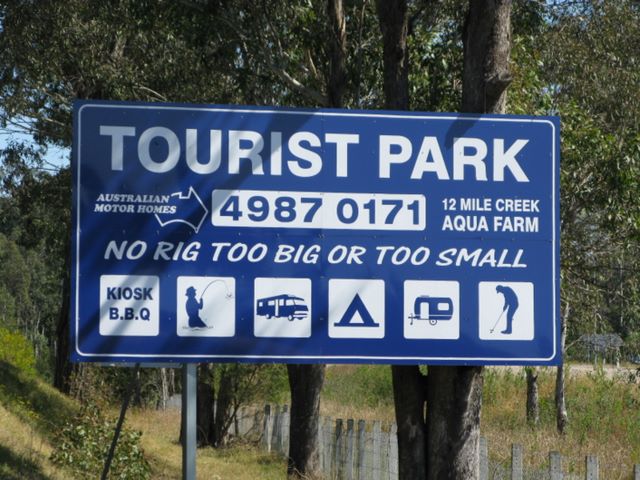Australian Motor Homes Tourist Park - Karuah: Australian Motor Home Tourist Park welcome sign